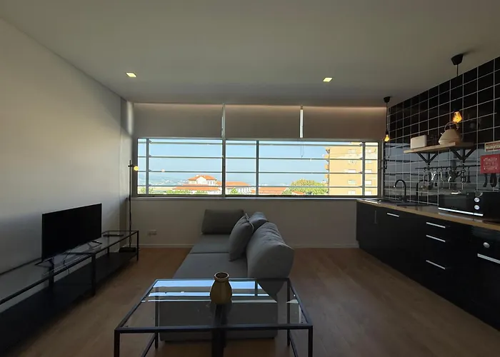 Lions By Perpetual Relax